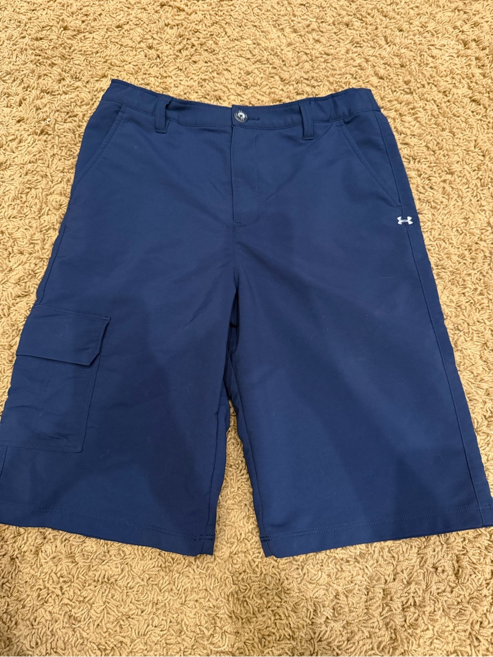Under Armour navy dry fit cargo shorts